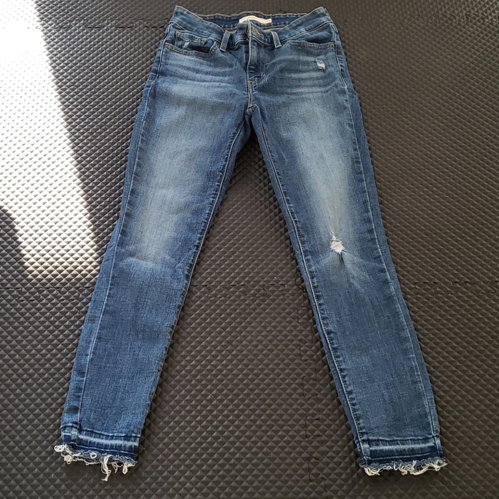 Levi 711 Skinny Distressed Jeans